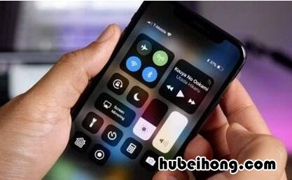 iphone电量不经用怎么办 苹果手机电量不减少 突然一下没电
