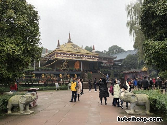 峨眉山什么时候建的 峨眉山修建于什么时候