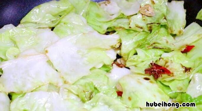 卷心菜怎么炒最好吃 卷心菜怎么炒不苦