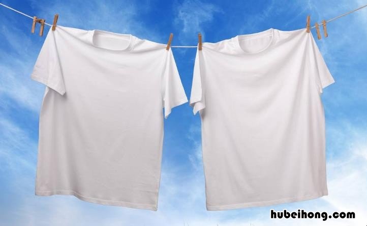衣服晾臭了可以穿吗女生 衣服晾臭了