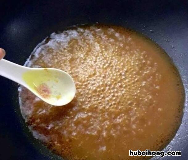 正宗咖喱鱼蛋做法窍门 咖喱鱼蛋最简单的做法视频