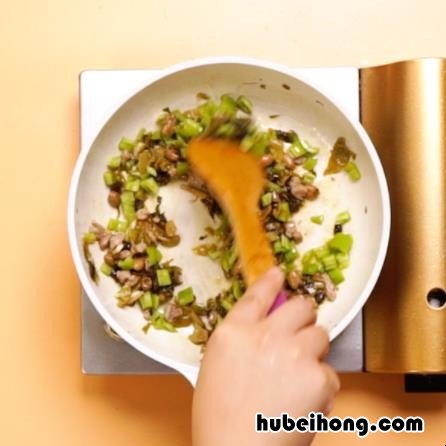哨子面的配料 农家哨子面的做法视频