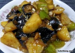 地三鲜是什么口味的菜 地三鲜是哪三种食材