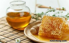 怎么辨别真蜂蜜真假的方法 真蜂蜜怎么分辨真假