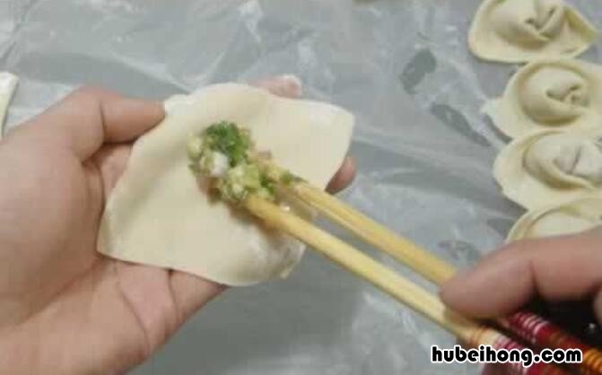 馄饨各种包法快递 馄饨各种包法文字