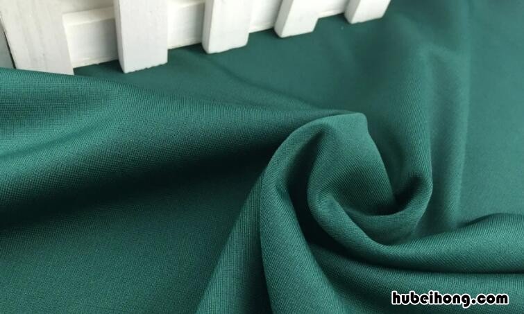 化纤面料是那种 化纤面料是什么样的成分