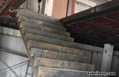 二十六层的房子槽钢层在第几层 腰线层阳台窗户图片