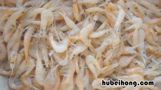 新鲜小虾怎么做好吃 炒河虾的做法