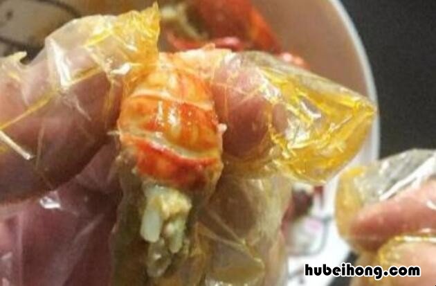 小龙虾怎么吃剥皮怎么包怎么弄的 小龙虾怎么吃剥皮视频