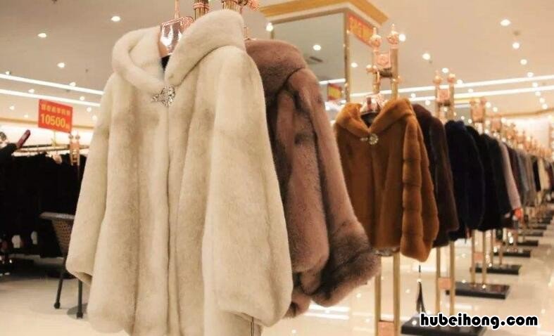 羊绒大衣什么料子好 怎样挑选羊毛大衣