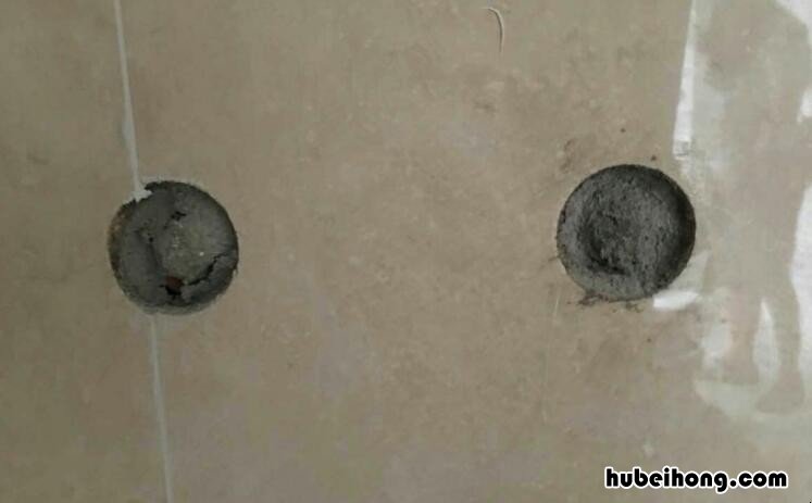 磁砖上钻孔用什么钻 如何用电钻在瓷砖上钻孔