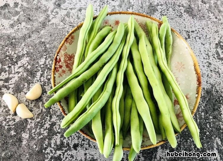 扁豆与芸豆的区别在哪里呢 扁豆与芸豆的区别在哪里图片