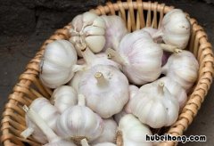 手上都是蒜味怎么去除味道 手上如何去除蒜味