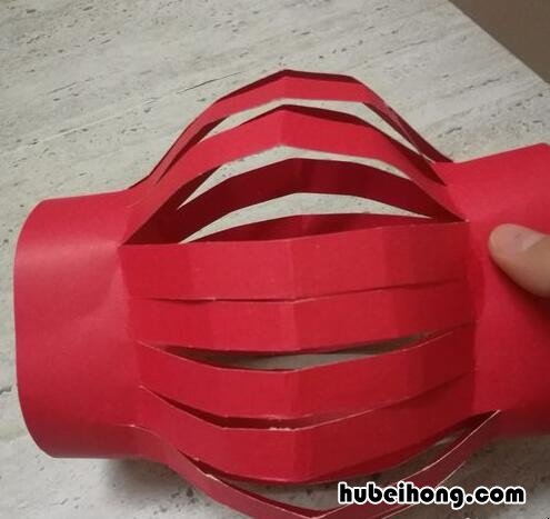 怎样制作灯笼 手工 做法 灯笼制作手工的方法