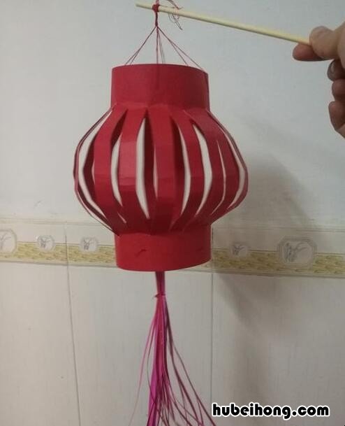 怎样制作灯笼 手工 做法 灯笼制作手工的方法