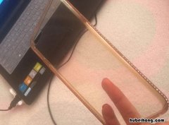 手机壳发黄了怎么洗掉 手机壳黄黄的怎么洗掉