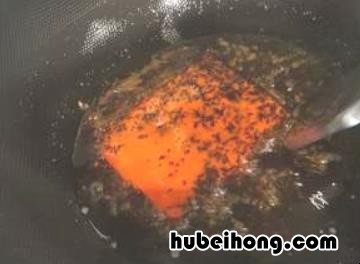 排骨火锅怎么做最好吃 清汤排骨火锅怎么做好吃