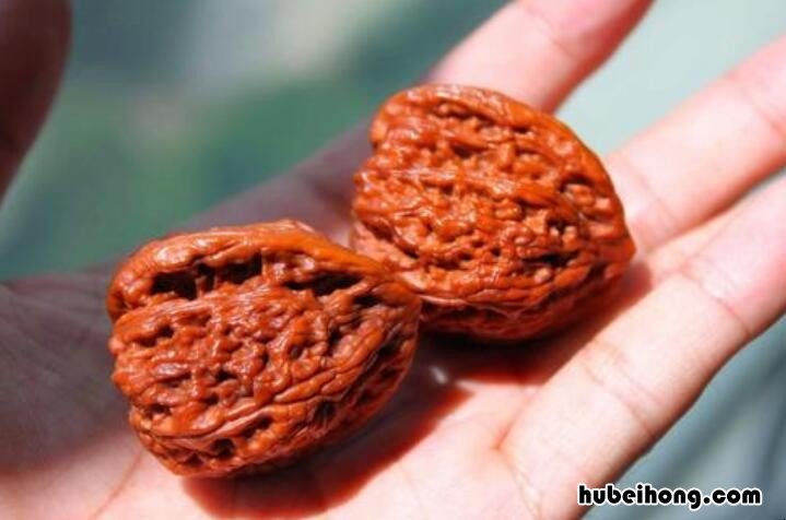 手玩核桃如何清洗和保养 手玩核桃怎么洗