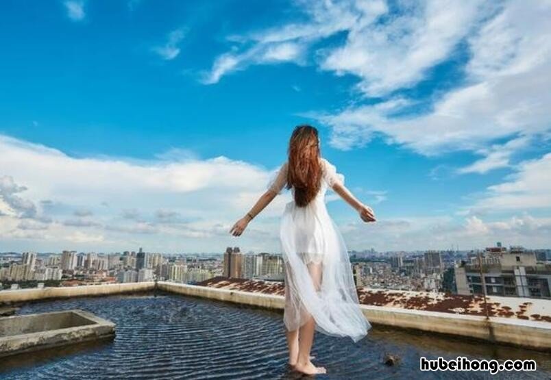 拍照有哪些姿势图片女生 拍照都有哪些姿势图片