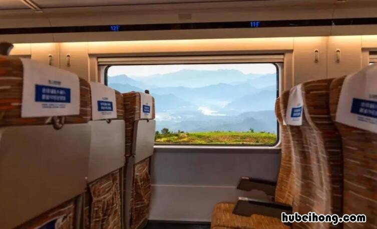 高铁车窗为什么不能打开 高铁车窗为什么不能打开?乘务员小姐姐为你解答