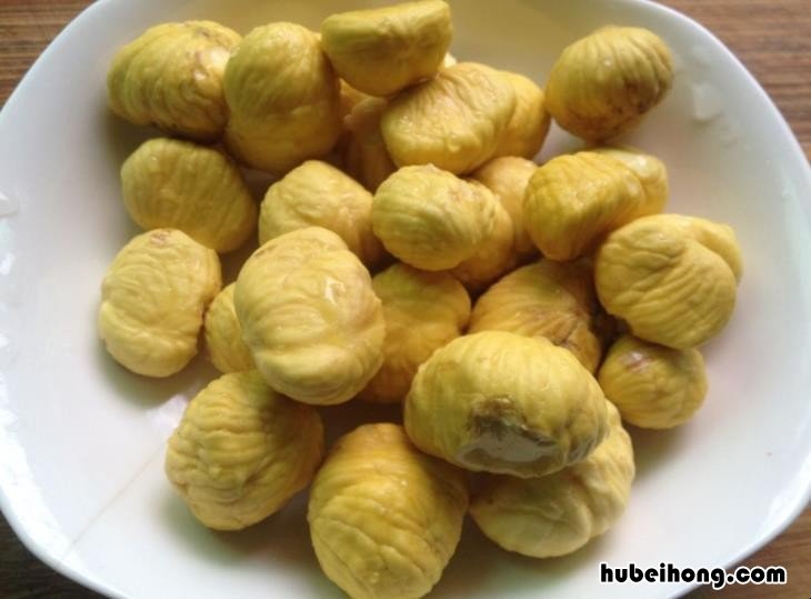 栗子怎么煮好吃又好剥皮电饭锅 栗子怎么煮好吃又好剥皮用电饼铛