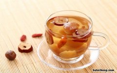 桂圆肉泡水喝有什么作用与功效 桂圆肉泡茶喝有什么好处
