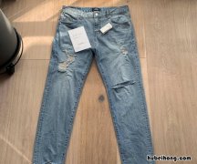 牛仔裤怎样防止它掉色 牛仔裤防止掉色的方法