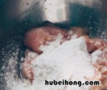 水煮鸡胸肉怎么做? 水煮鸡胸肉的做法?