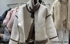 羊羔毛外套在家怎么干洗好 羊羔毛外套如何干洗
