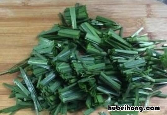 河虾炒韭菜怎么做 河虾炒韭菜怎么做好吃