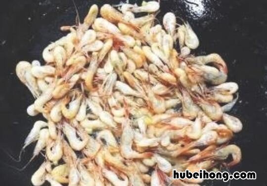 河虾炒韭菜怎么做 河虾炒韭菜怎么做好吃
