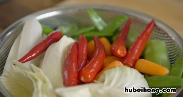 泡菜的制作方法 家用简单 泡菜的制作方法正宗四川泡菜