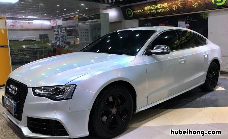 汽车为什么都不贴浅色膜 为什么很多车不贴膜