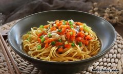 热干面冷的好吃还是热的好吃 热干面和凉面有什么区别图片大全