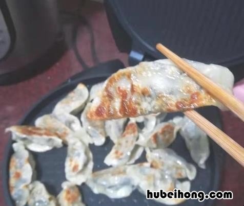 煎饺子的制作方法作文 煎饺子的做法大全图解