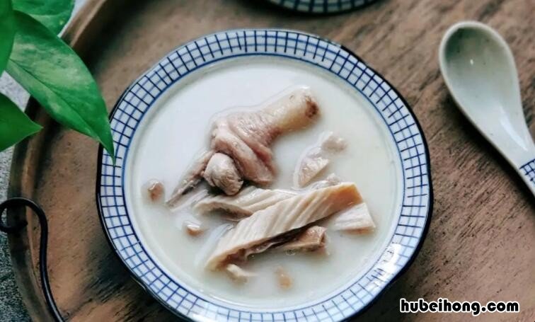 猪肚煲鸡苦的是怎么回事 猪肚炖鸡为什么会苦