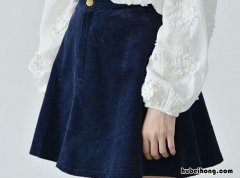 灯芯绒裙子平时应该如何保养 灯芯绒的裙子搭配什么材质的上衣