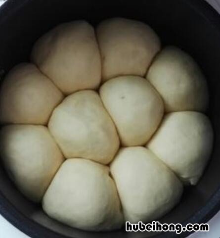 电饭锅怎么蒸面包好吃又松软窍门 电饭锅怎么蒸面包好吃又松软视频