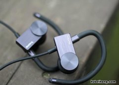 蓝牙耳机的分类有哪些 蓝牙耳机的分类有哪些类型