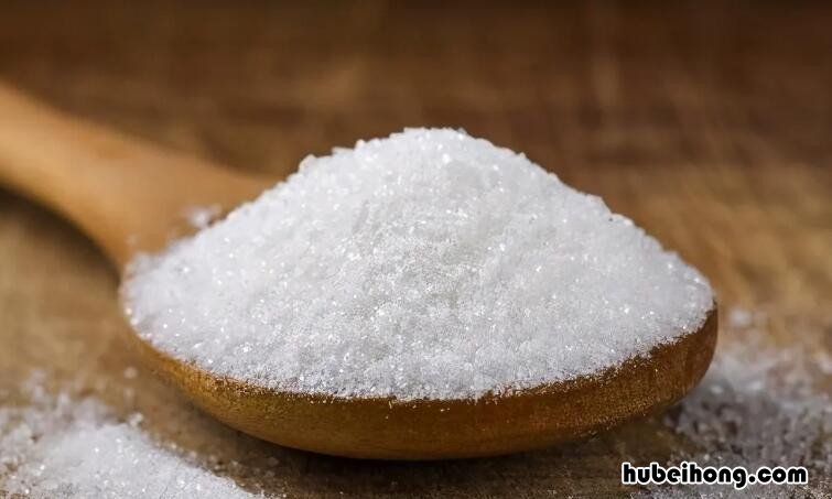 白糖放久了有股味还能吃吗 白糖过去还能吃吗