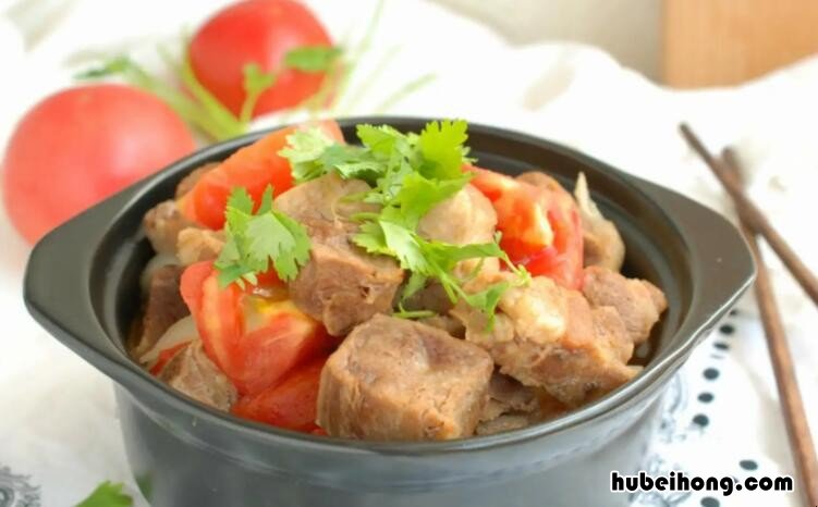 怎样炖牛肉好吃又简单 如何炖牛肉好吃更烂