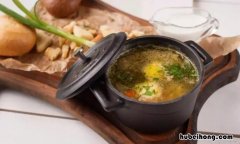 砂锅与铁锅炖汤的区别 砂锅炖汤还是铁锅炖汤好