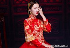 中式婚纱礼服如何选购 中式婚纱礼服叫什么名字