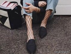 如何挑选适合自己的渔网袜 什么材质的渔网袜比较好