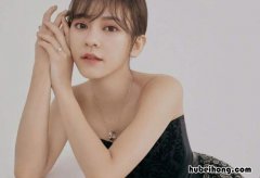 抹胸礼服穿哪种内衣 抹胸礼服搭配什么发型女