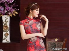 新娘穿旗袍礼服要注意什么 婚庆穿旗袍怎么讲解