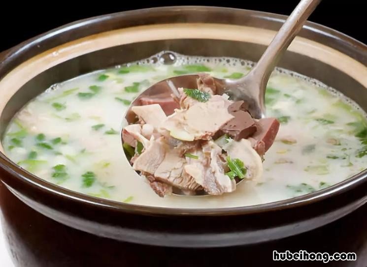 熬羊肉汤的正确方法 羊汤怎样做好喝