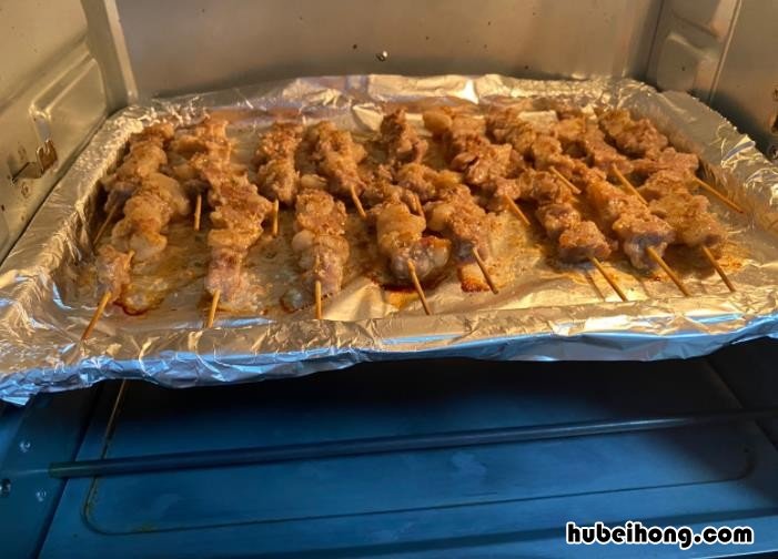 冷冻羊肉串烤箱烤多长时间 冰冻羊肉串烤箱烤多长时间