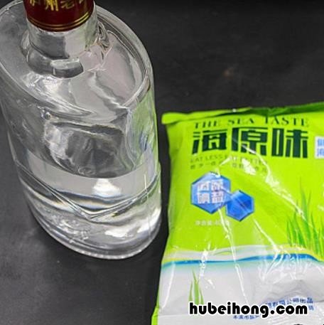 腌咸鸭蛋出油的秘诀 腌制咸鸭蛋出油的最佳方法