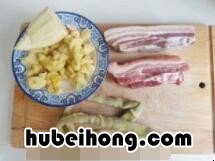 腌笃鲜的正宗做法 腌笃鲜的正宗做法视频